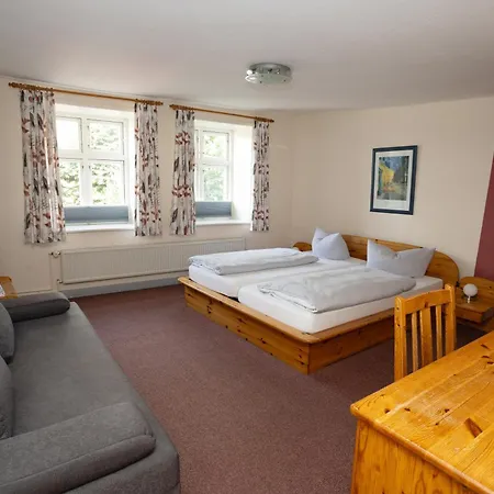 호텔 Zur Linde 멜도르프