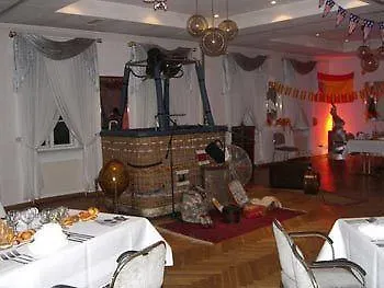 Hotel Zur Linde 3*