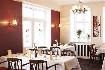 Zur Linde Hotel 3*